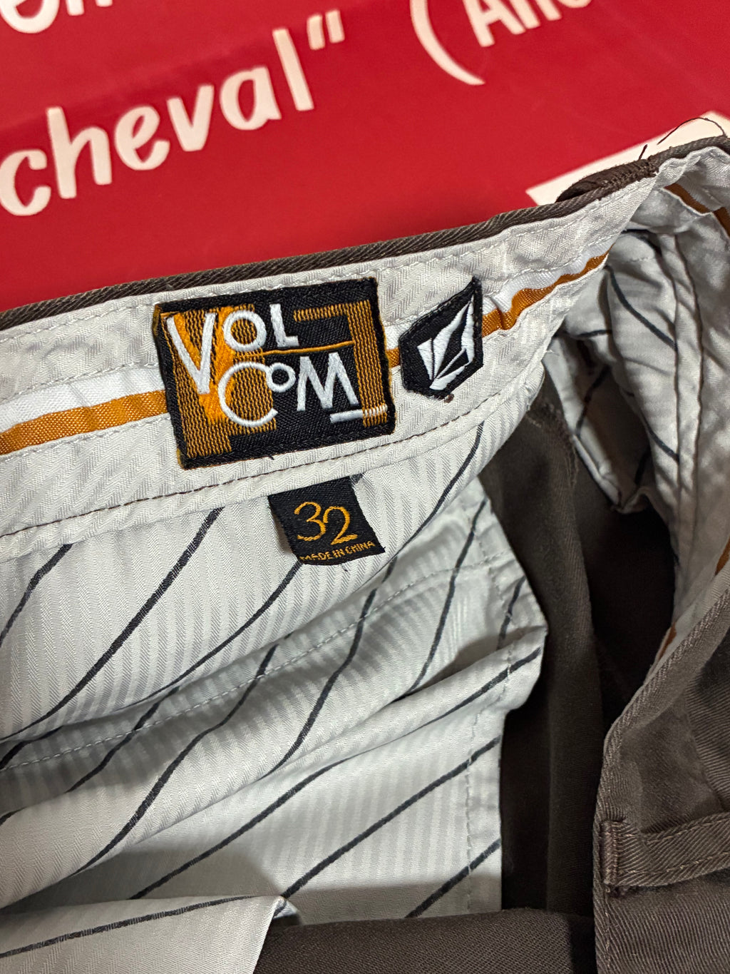 Volcom Brown Chino Pants 32x30.75