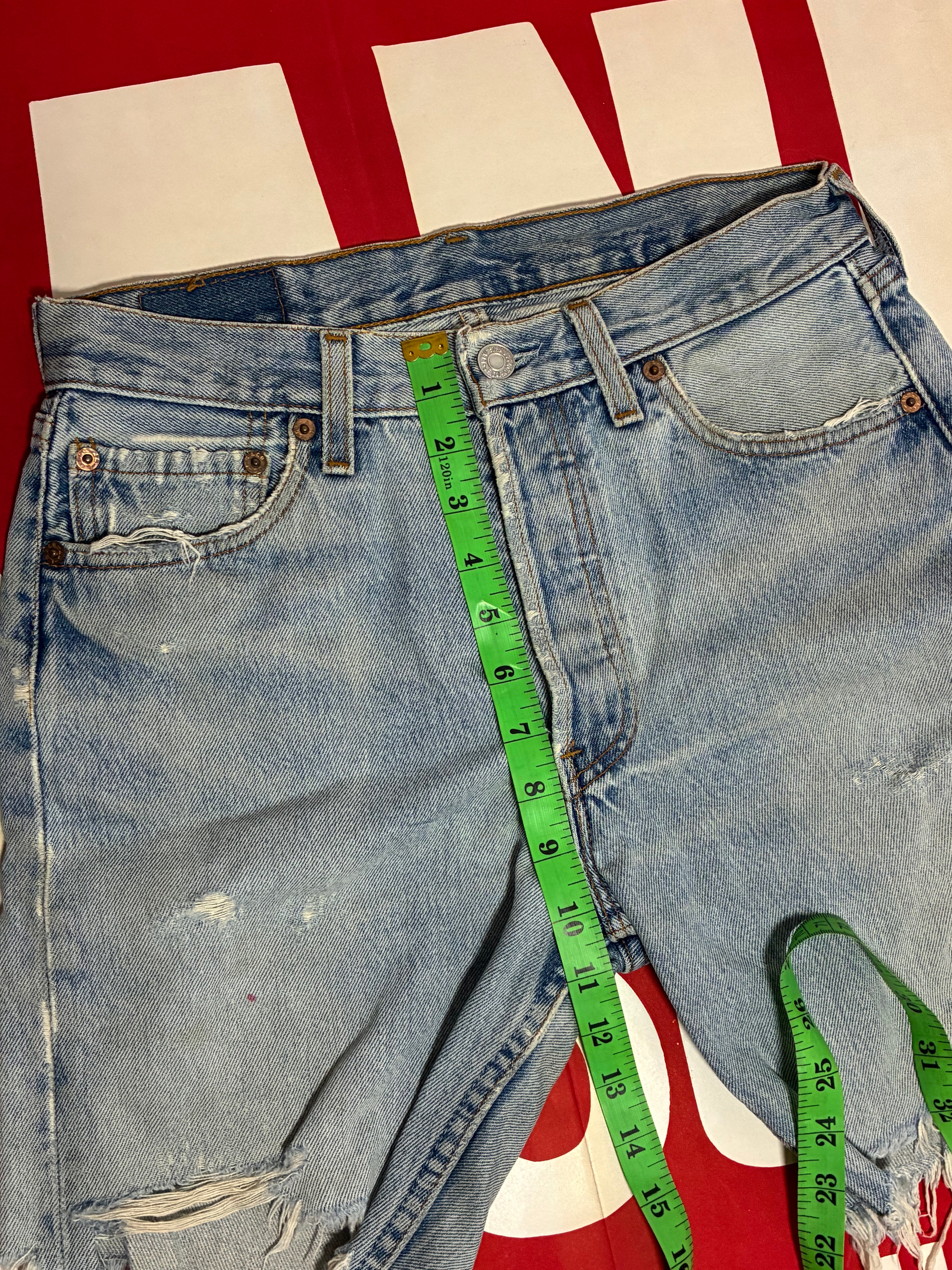 Levi's 501 Student USA Shorts February 1999 Size 28